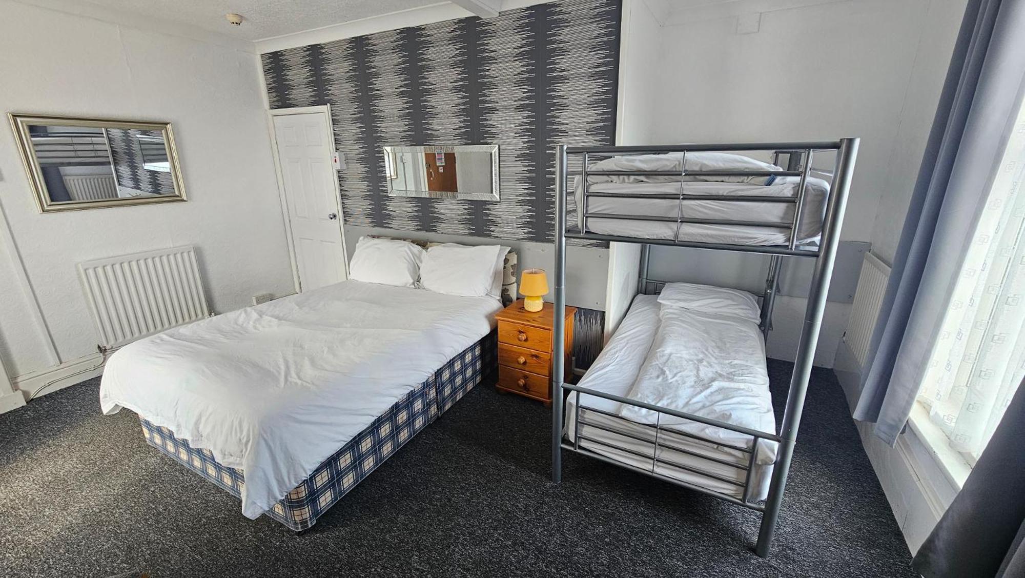 Bowies Lodge Blackpool Eksteriør bilde